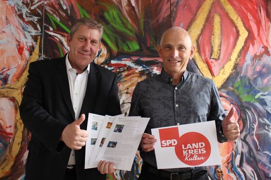 Andreas Schwarz, MdB für Bamberg und Forchheim und Wolfgang Heyder, Kulturmanager der SPD-LandKreisKultur